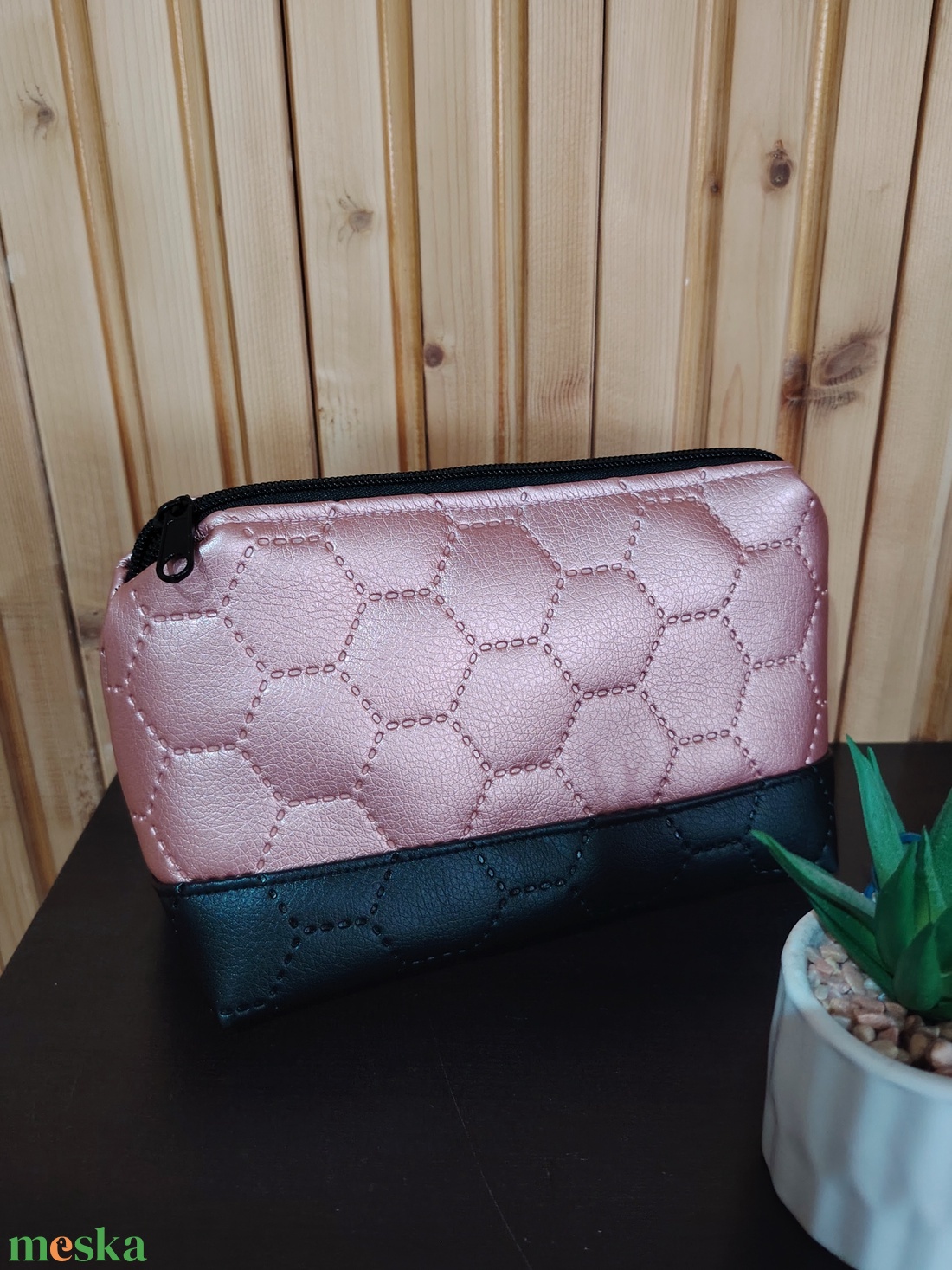 Textilbőr neszesszer belső cipzáras válaszfallal - táska & tok - neszesszer - Meska.hu