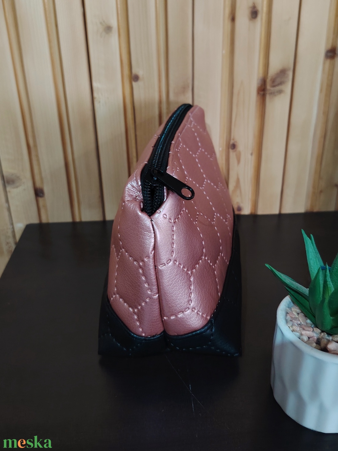 Textilbőr neszesszer belső cipzáras válaszfallal - táska & tok - neszesszer - Meska.hu