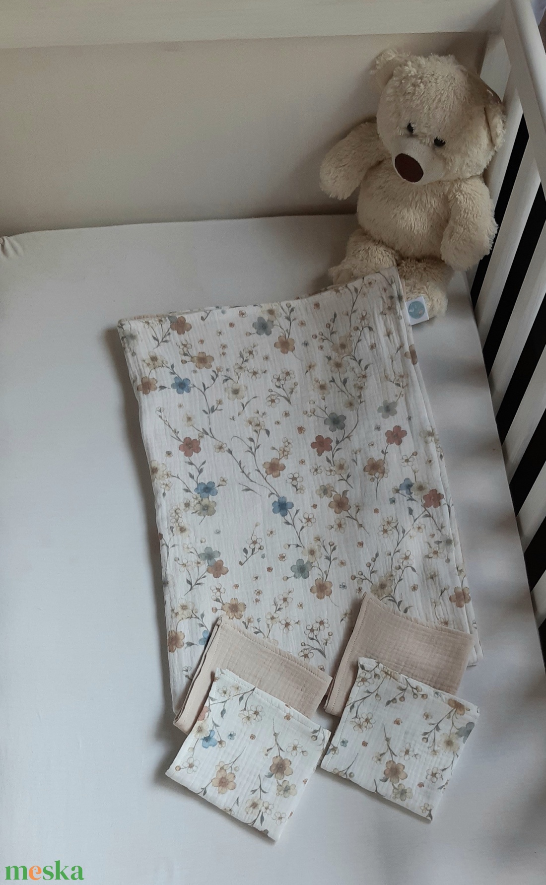 Két rétegű dupla géz nyári takaró, 4 db nyálkendővel - baba - mama - baba ágynemű - babatakaró, gyerek pléd - Meska.hu