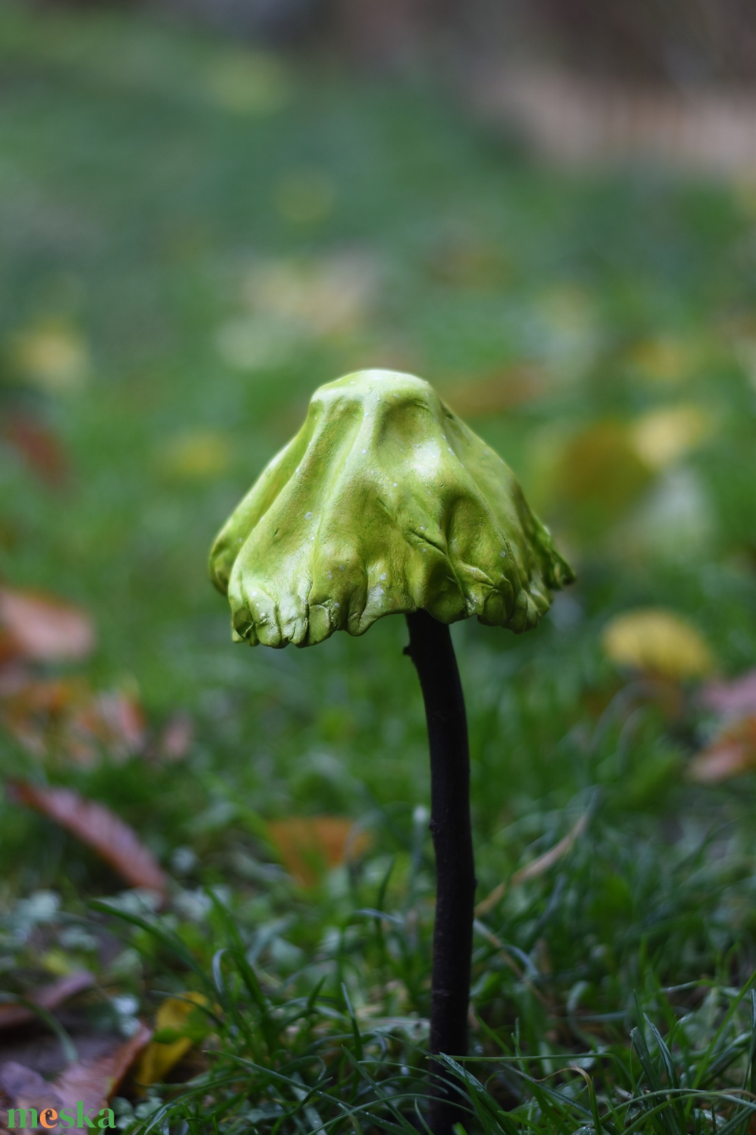 Cakkos aljú zöld gombavirág - otthon & életmód - ház & kert - kerti dísz - Meska.hu