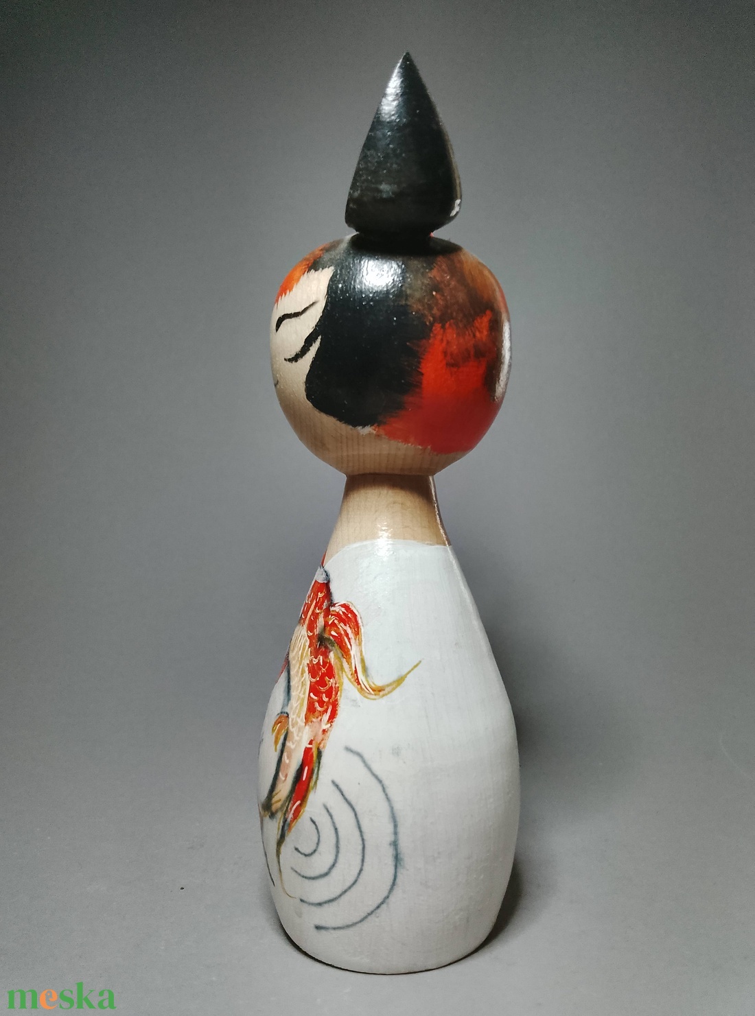 Kézzel készített egyedi Kokeshi macska - aaranyhalas mintával - művészet - más gyűjtemények - Meska.hu