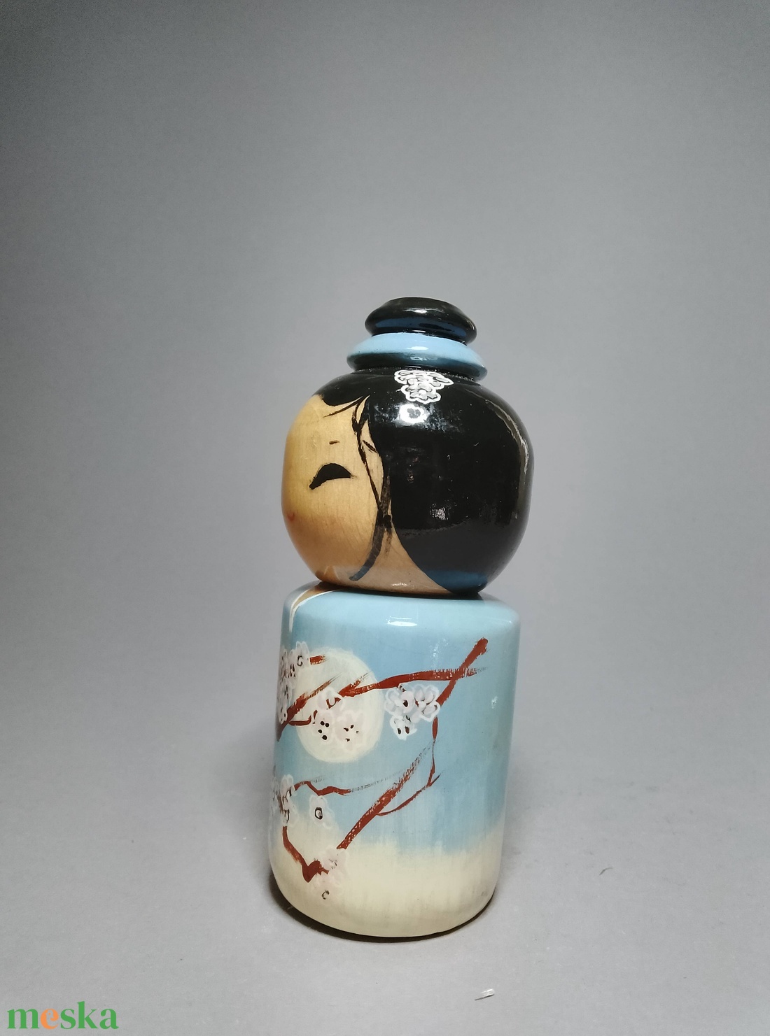 Kézzel készített egyedi Kokeshi - cseresznyevirág mintával - művészet - más gyűjtemények - Meska.hu