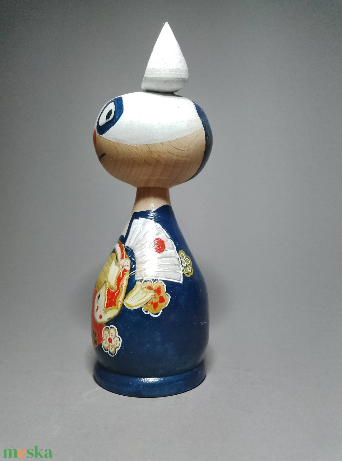 Kézzel készített egyedi Kokeshi macska - autentikus japán mintával - művészet - más gyűjtemények - Meska.hu