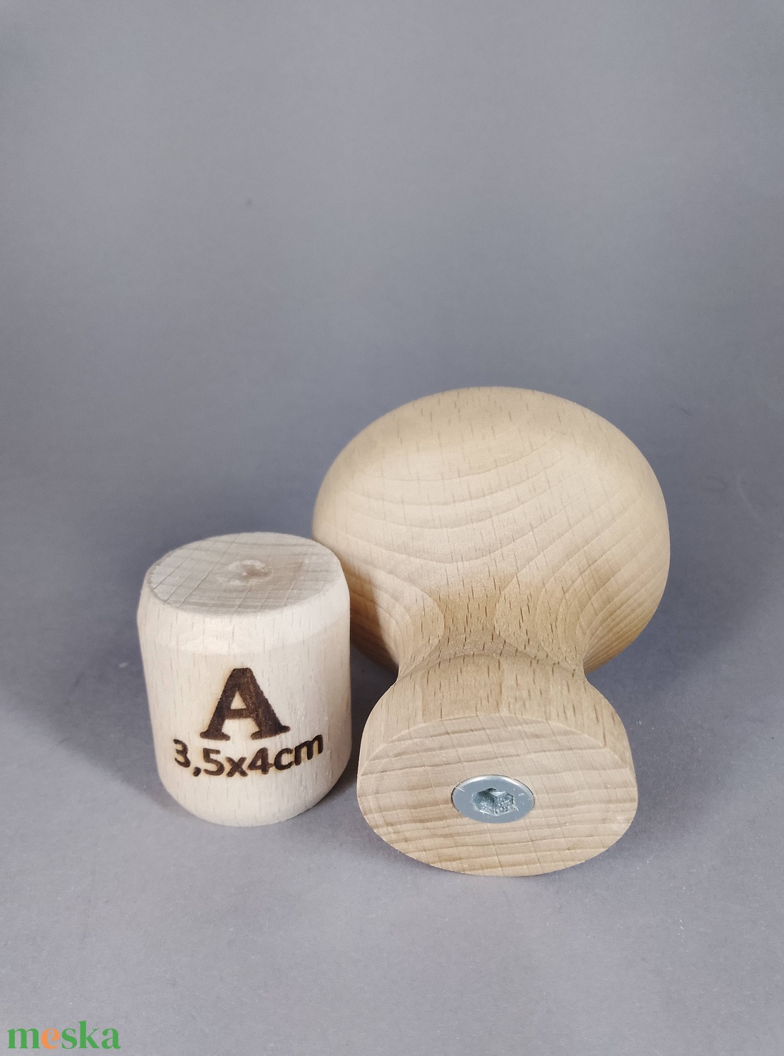 Nagyméretű, egyedi, fa bútorgombok - csavarozhatók - kellékek & szerszámok - hobby fa alapanyag - bútor - Meska.hu