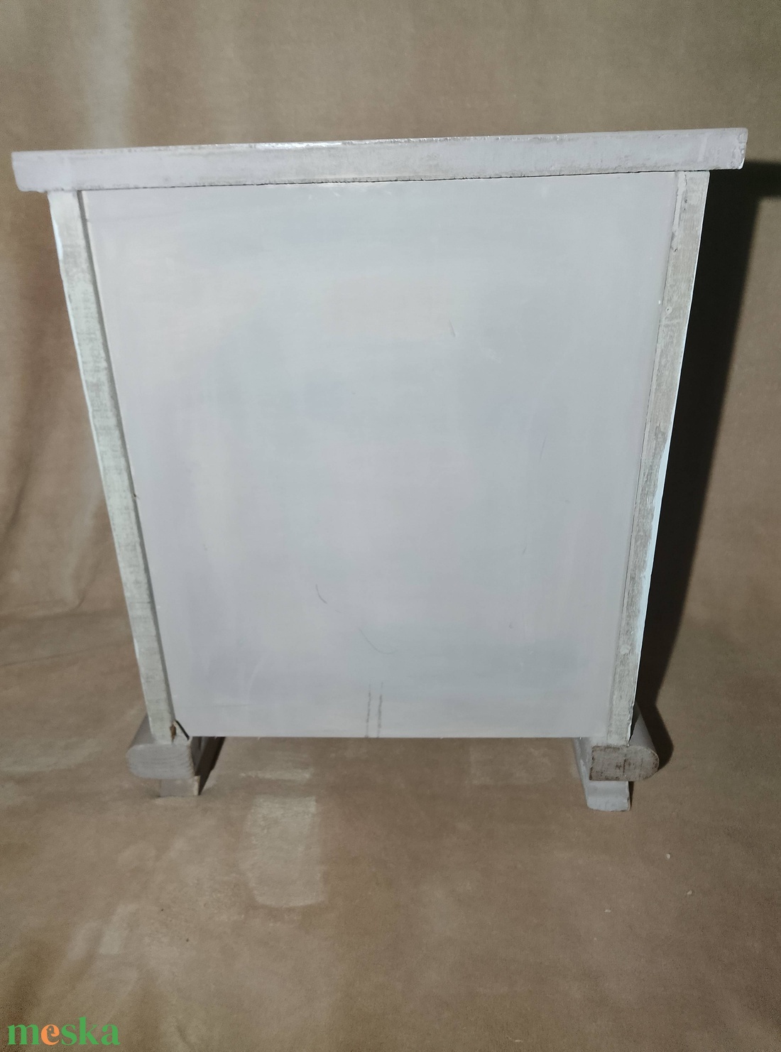 Felújított, cicás éjjeliszekrény (rózsaszín) - egyedi cica mintával - kellékek & szerszámok - hobby fa alapanyag - bútor - Meska.hu