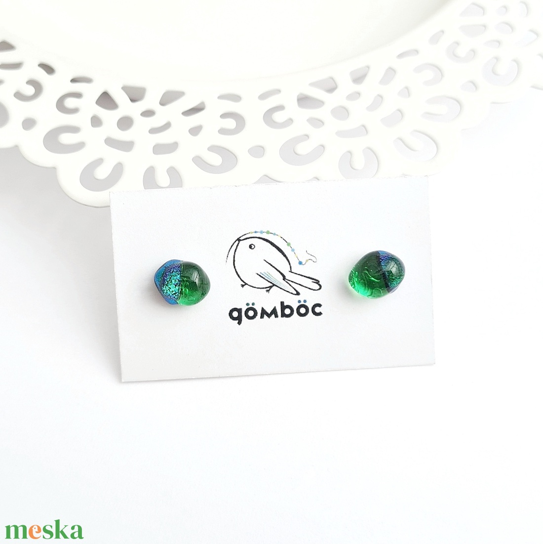 Zöld Dichroic üveg fülbevaló - ékszer - fülbevaló - pötty fülbevaló - Meska.hu