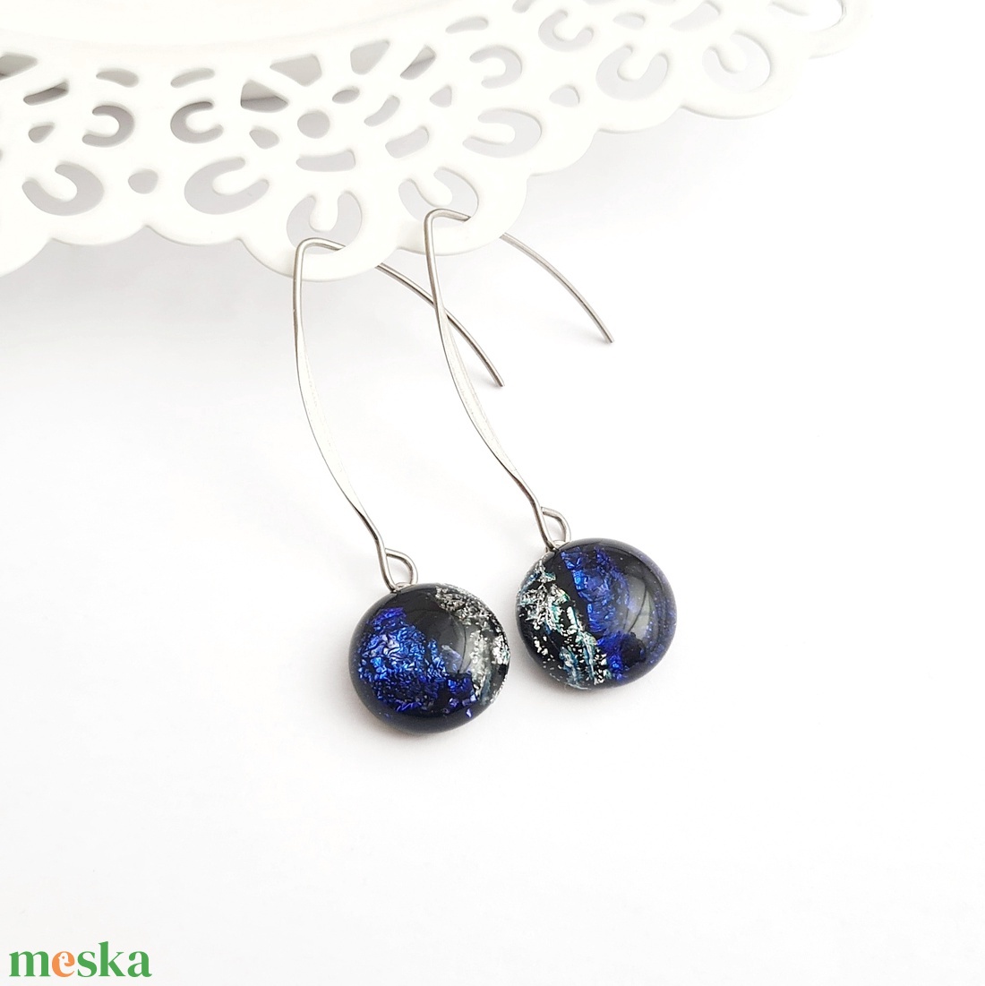 Kék és ezüst Dichroic üveg kapcsos fülbevaló - ékszer - fülbevaló - lógó fülbevaló - Meska.hu