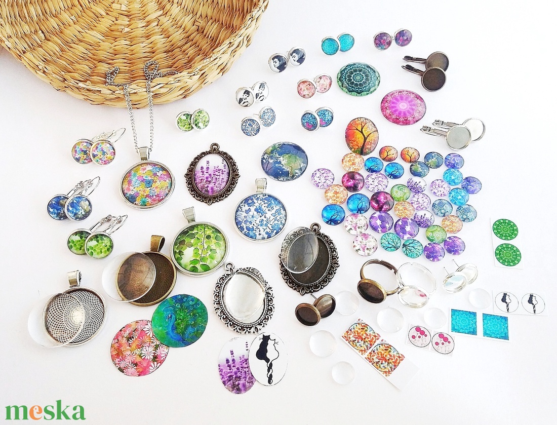 Üveglencsés ékszerkészítő workshop 3 főnek - diy (csináld magad) - workshop & tanfolyam - Meska.hu