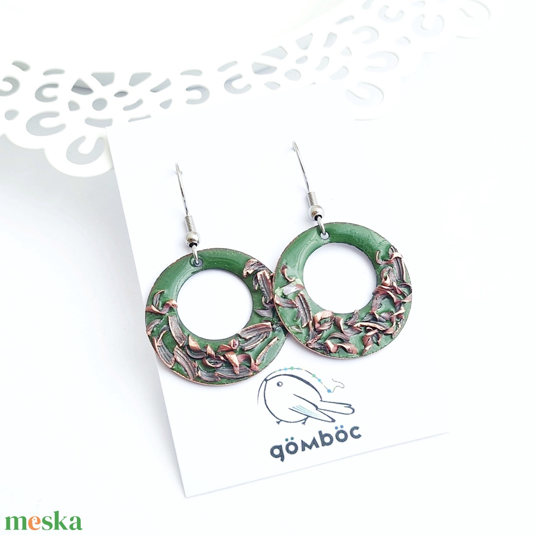 Tűzzománc kerek zöld fülbevaló - ékszer - fülbevaló - lógó fülbevaló - Meska.hu