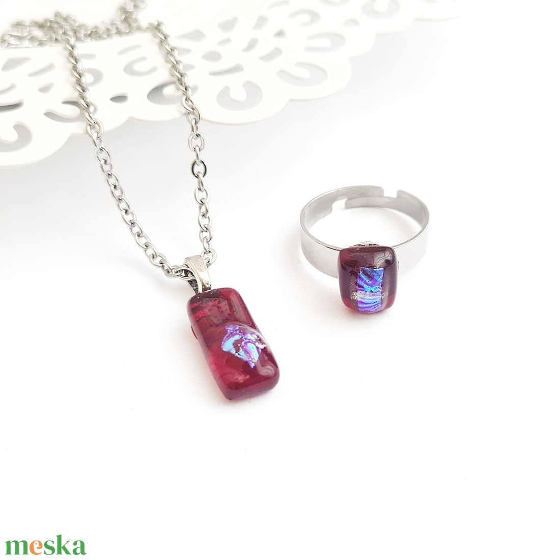 Bordó-lilás Dichroic üveg ékszerszett - ékszer - ékszerszett - Meska.hu