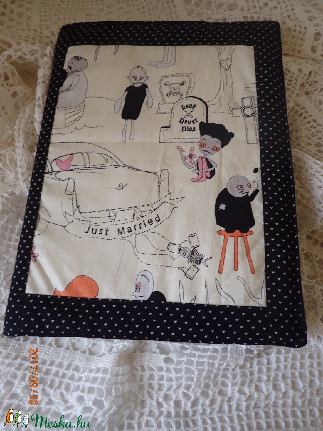 Zombi szerelem spirál füzet borító - otthon & életmód - papír, írószer - jegyzetfüzet & napló - Meska.hu