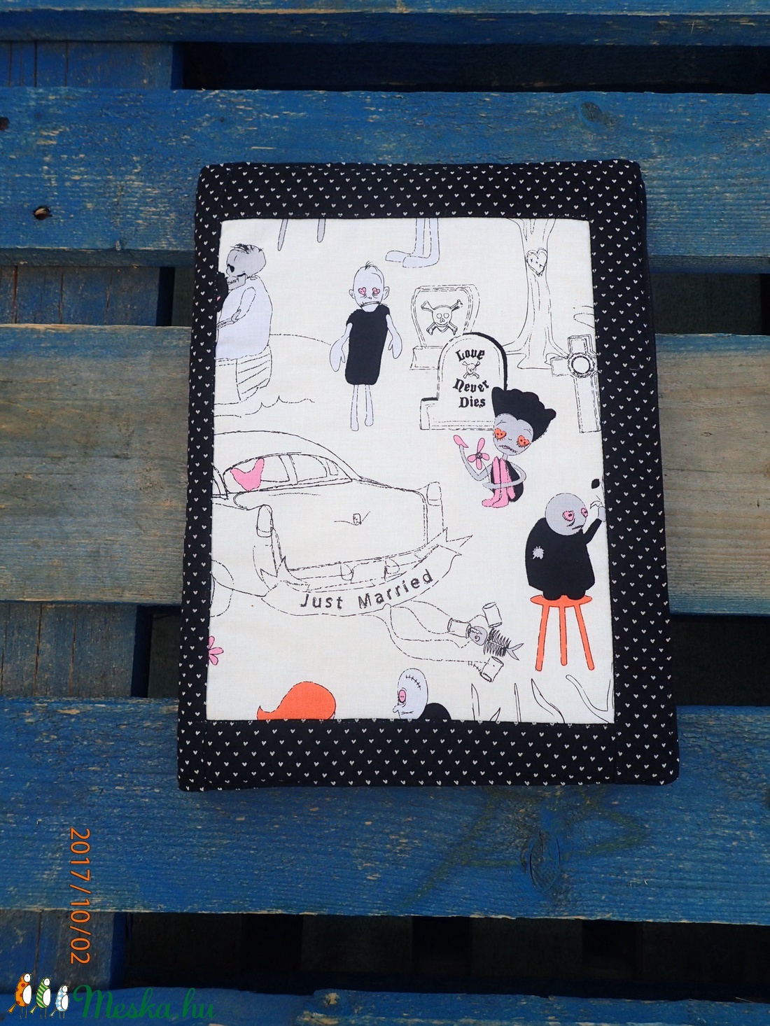 Zombi szerelem spirál füzet borító - otthon & életmód - papír, írószer - jegyzetfüzet & napló - Meska.hu