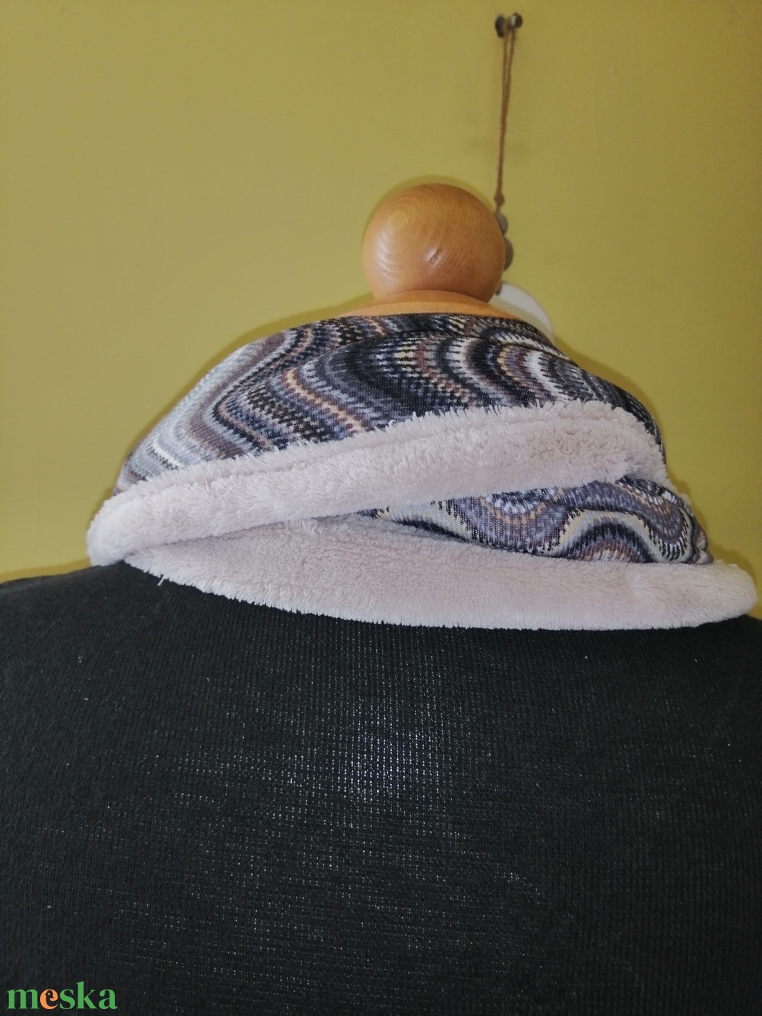 Mini, hullámos háromszög sál - ruha & divat - sál, sapka, kendő - fejpánt - Meska.hu