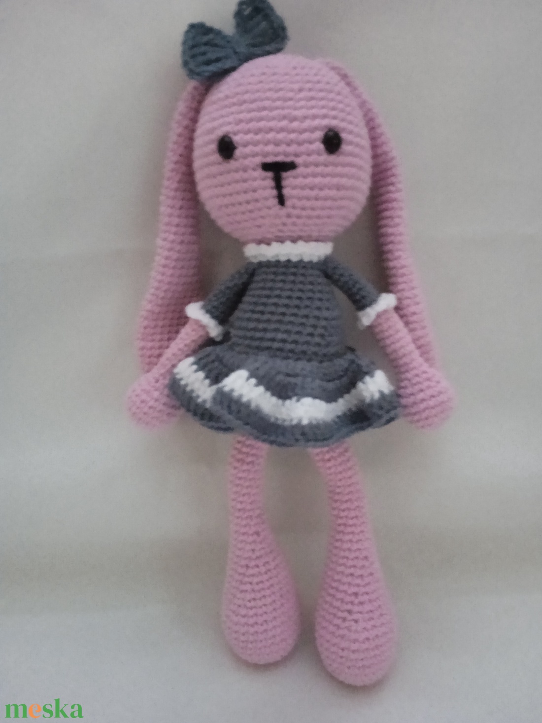 Amigurumi Nyuszilány - játék & sport - plüssállat & játékfigura - nyuszi - Meska.hu