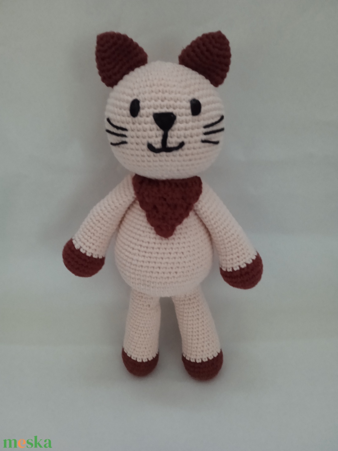 Amigurumi Kendős cicus - játék & sport - plüssállat & játékfigura - cica - Meska.hu