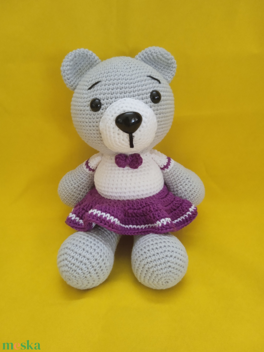 Amigurumi Lilaruhás macilány - játék & sport - plüssállat & játékfigura - maci - Meska.hu