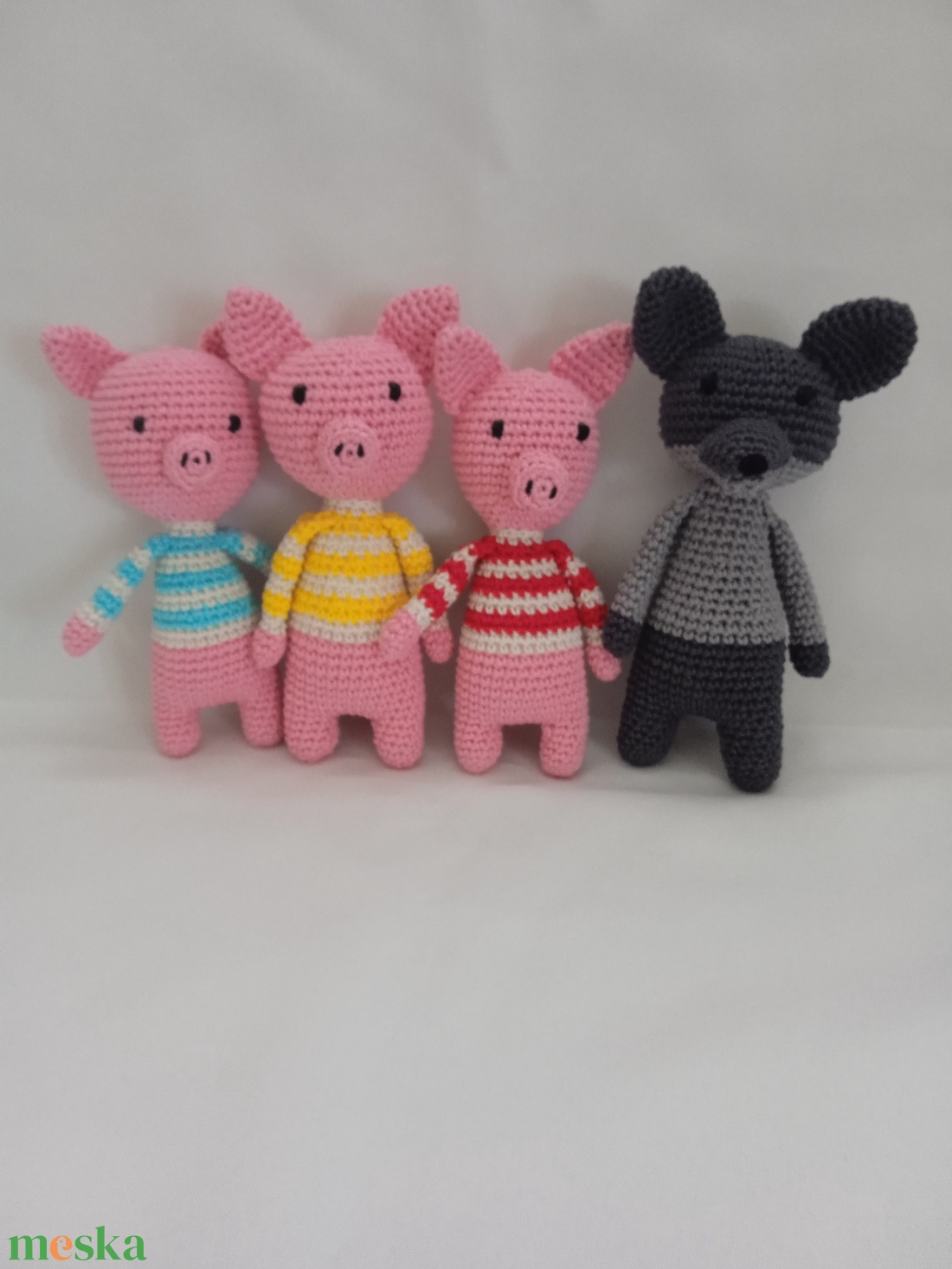 Amigurumi Három kismalac és a farkas - játék & sport - plüssállat & játékfigura - más figura - Meska.hu