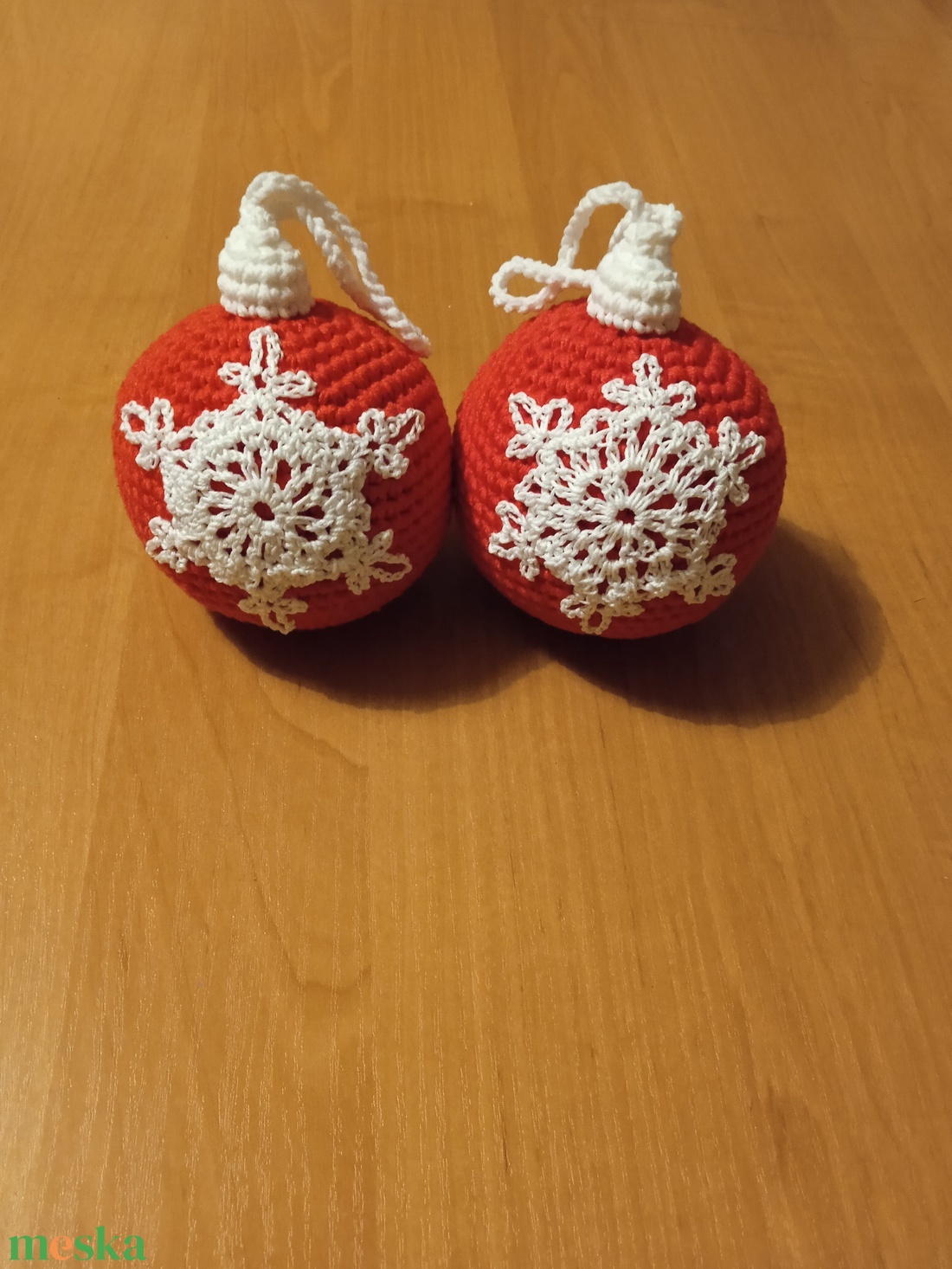 Amigurumi Karácsonyi gömb - karácsony - mikulás - mikulás beltéri dekoráció - Meska.hu