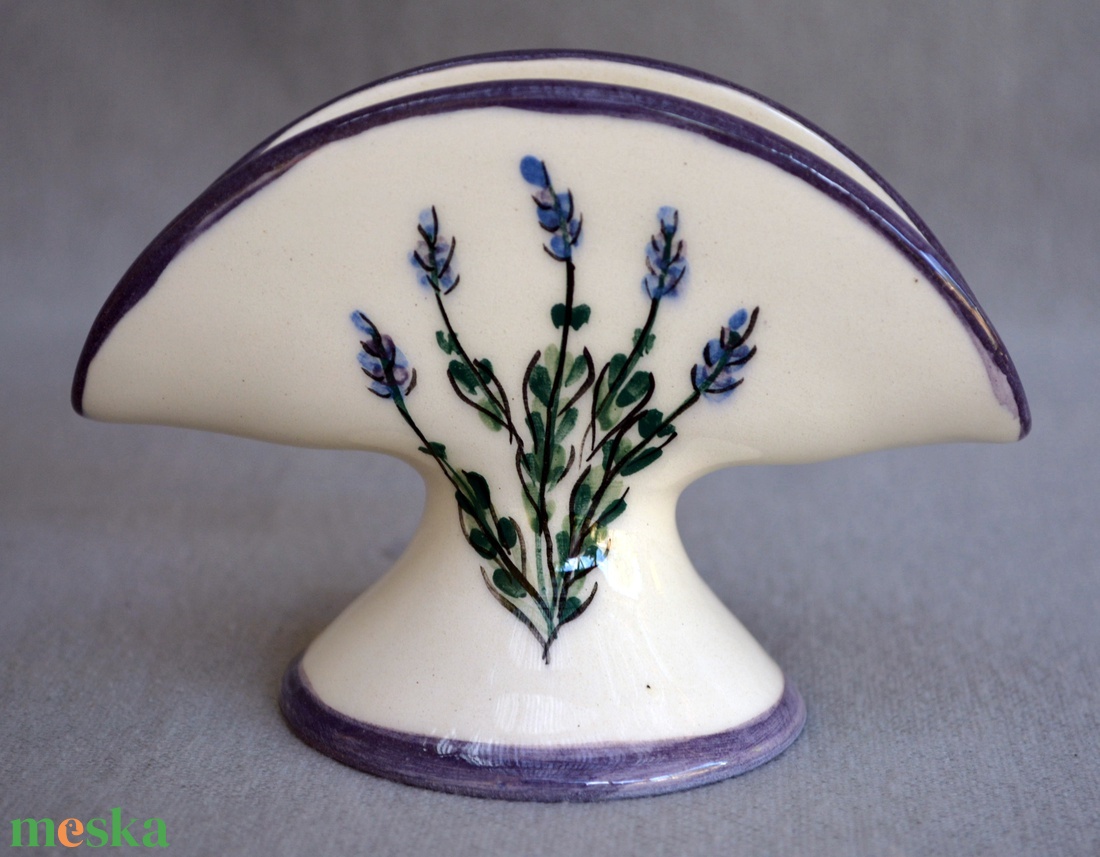 Levendulás szalvétatartó - otthon & életmód - konyhafelszerelés, tálalás - tálalás - szalvétatartó, szalvétagyűrű - Meska.hu