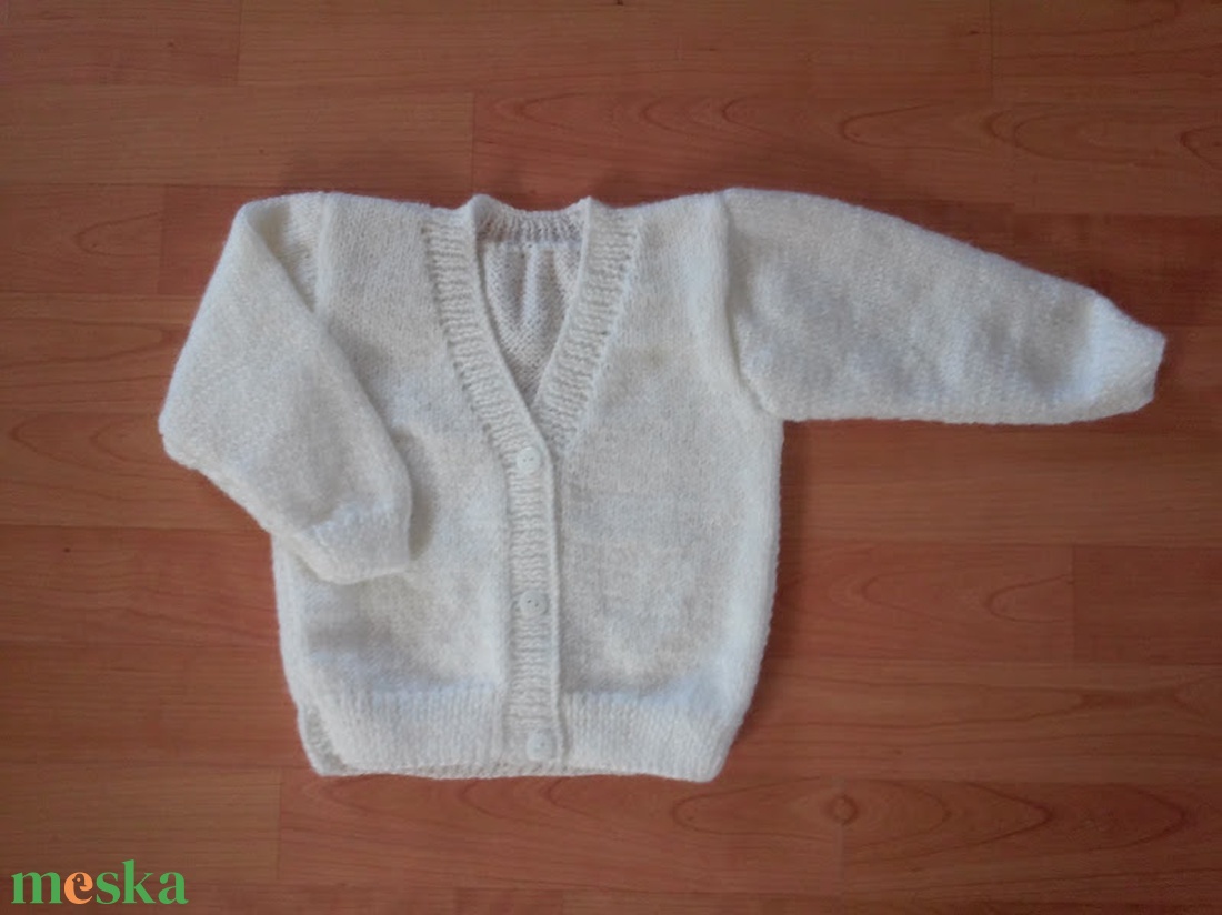 Kötött fehér alkalmi kisfiú kardigán -  - Meska.hu