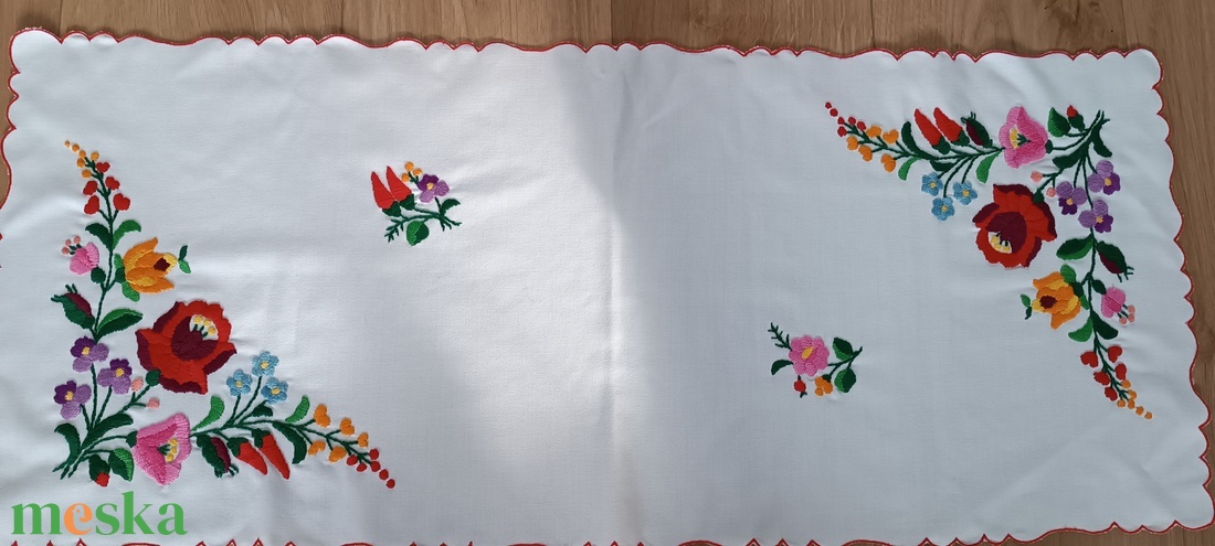 Kalocsai futó terítő 80x35 - otthon & életmód - konyhafelszerelés, tálalás - tálalás - terítő - Meska.hu Kalocsai futó terítő 80x35 - otthon & életmód - konyhafelszerelés, tálalás - tálalás - terítő - Meska.hu