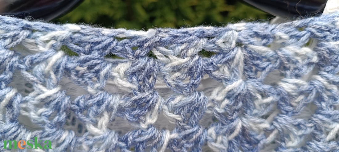 Kékes pelerin, poncsó - esküvő - kiegészítők - bolero és válltakaró - Meska.hu Kékes pelerin, poncsó - esküvő - kiegészítők - bolero és válltakaró - Meska.hu