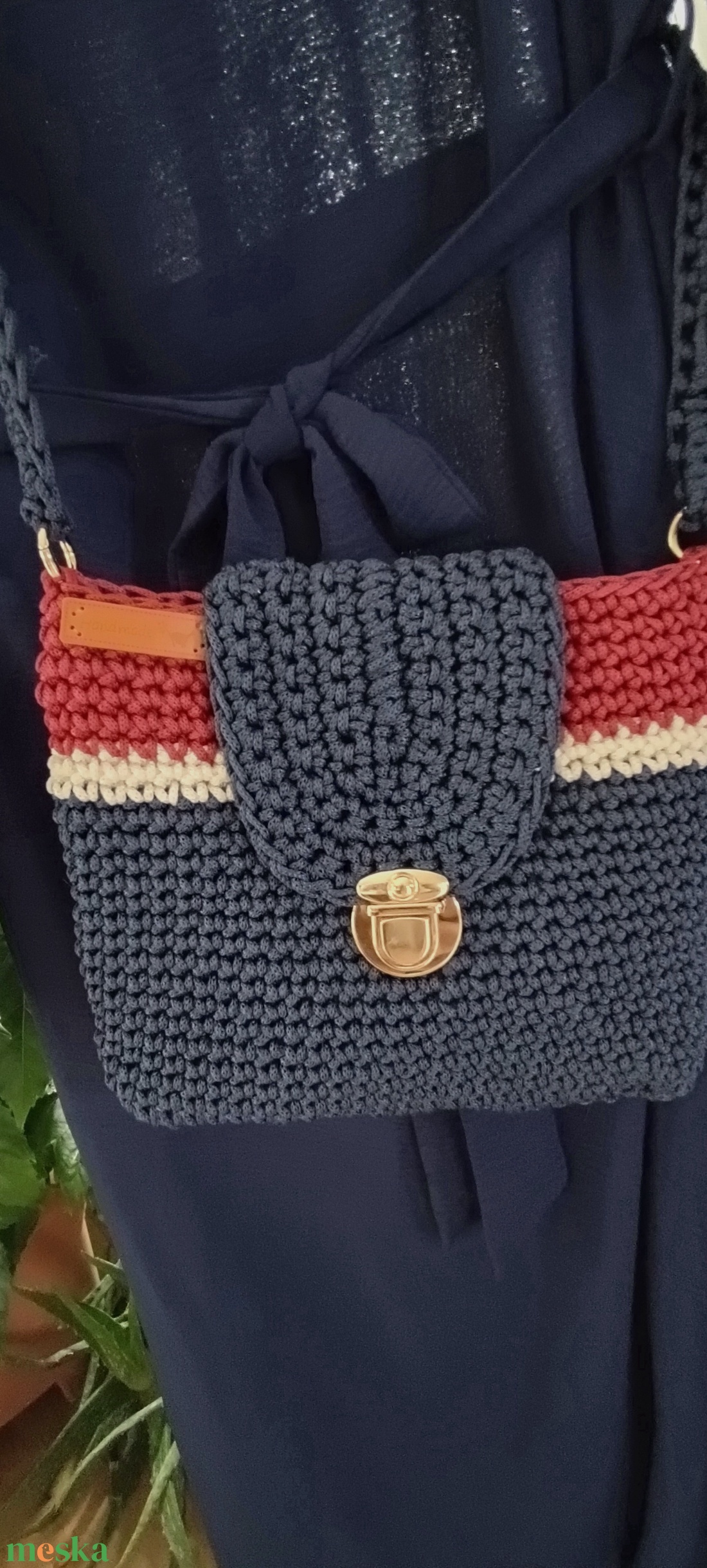 Kék-bordó horgolt  táska  - táska & tok - kézitáska & válltáska - válltáska - Meska.hu