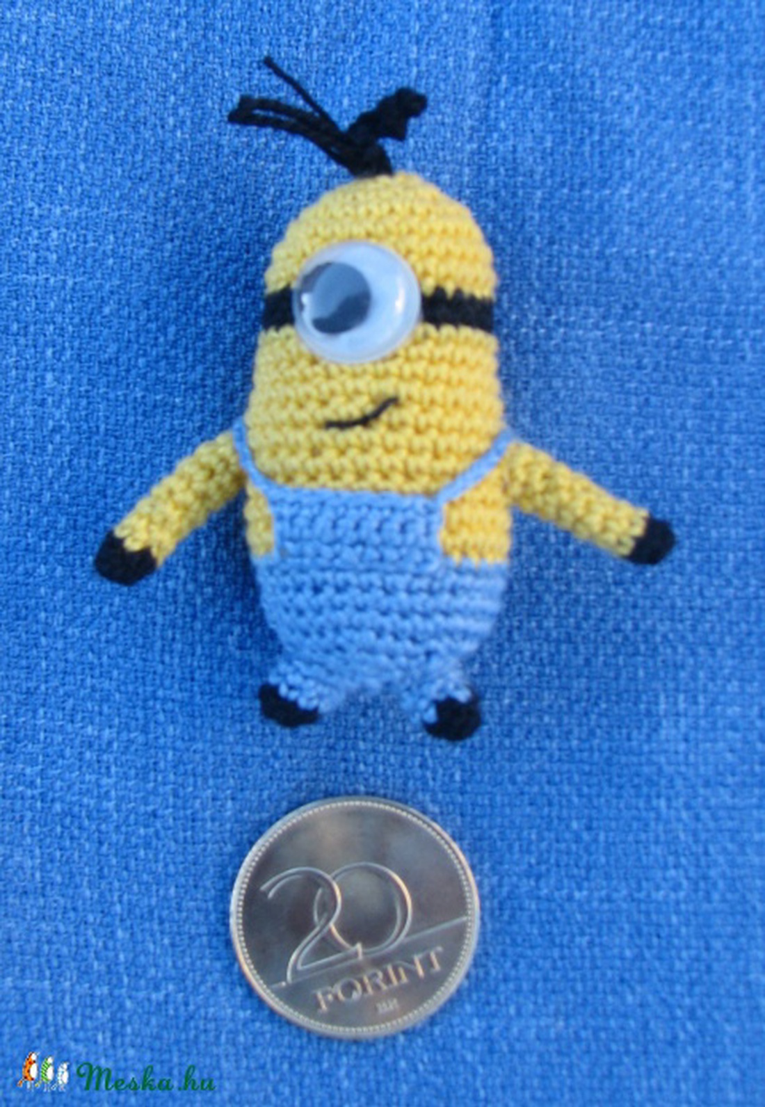 Minion -horgolt kulcstartó -  - Meska.hu