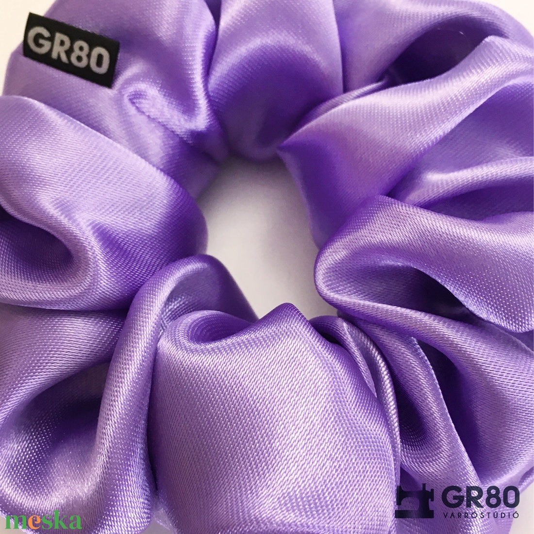 Milka-lila szaténselyem hajgumi scrunchie - ruha & divat - hajdísz & hajcsat - hajgumi - Meska.hu Milka-lila szaténselyem hajgumi scrunchie - ruha & divat - hajdísz & hajcsat - hajgumi - Meska.hu