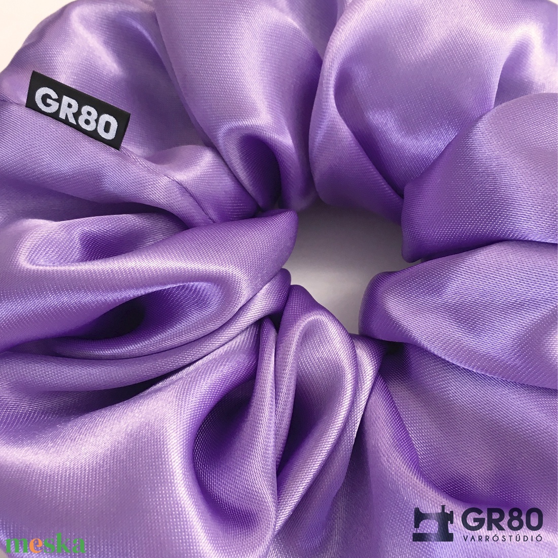 ÓRIÁS, Milka-lila szaténselyem hajgumi scrunchie - ruha & divat - hajdísz & hajcsat - hajgumi - Meska.hu
