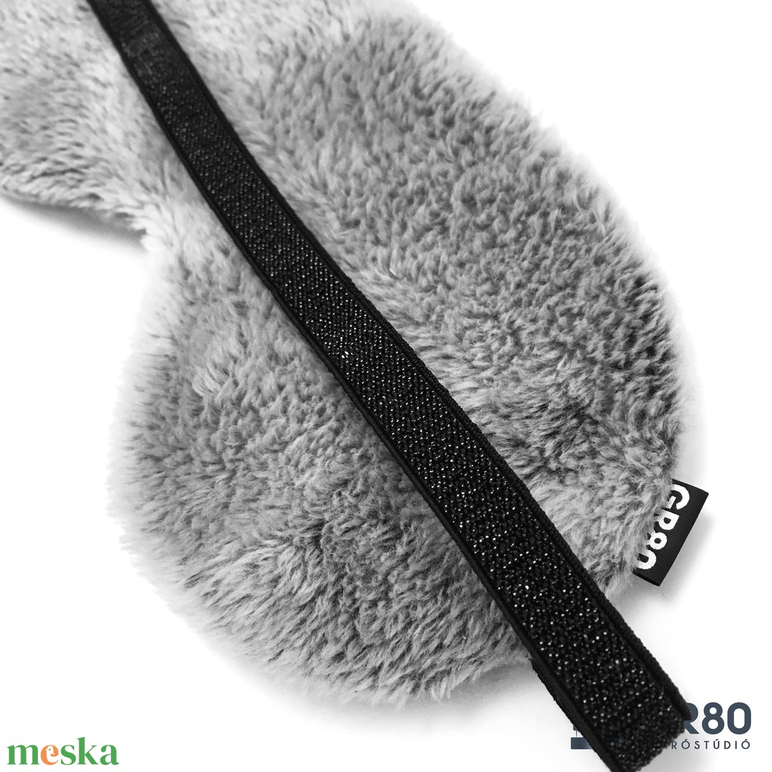 Wellsoft szemmaszk, jacquard sormintás, szürke színű - Szemtakaró a nyugodt alváshoz - szépségápolás - arcápolás - alvómaszk, szemmaszk - Meska.hu