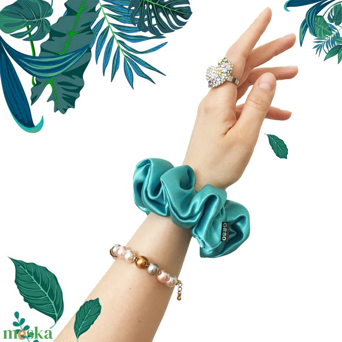 Türkiz szaténselyem hajgumi scrunchie - ruha & divat - hajdísz & hajcsat - hajgumi - Meska.hu