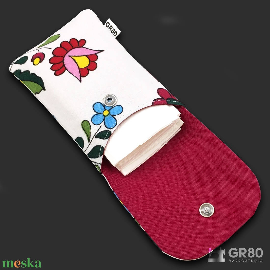 Kalocsai zsebkendőtartó patenttel, textil. Fehér - táska & tok - pénztárca & más tok - zsebkendőtartó tok - Meska.hu Kalocsai zsebkendőtartó patenttel, textil. Fehér - táska & tok - pénztárca & más tok - zsebkendőtartó tok - Meska.hu