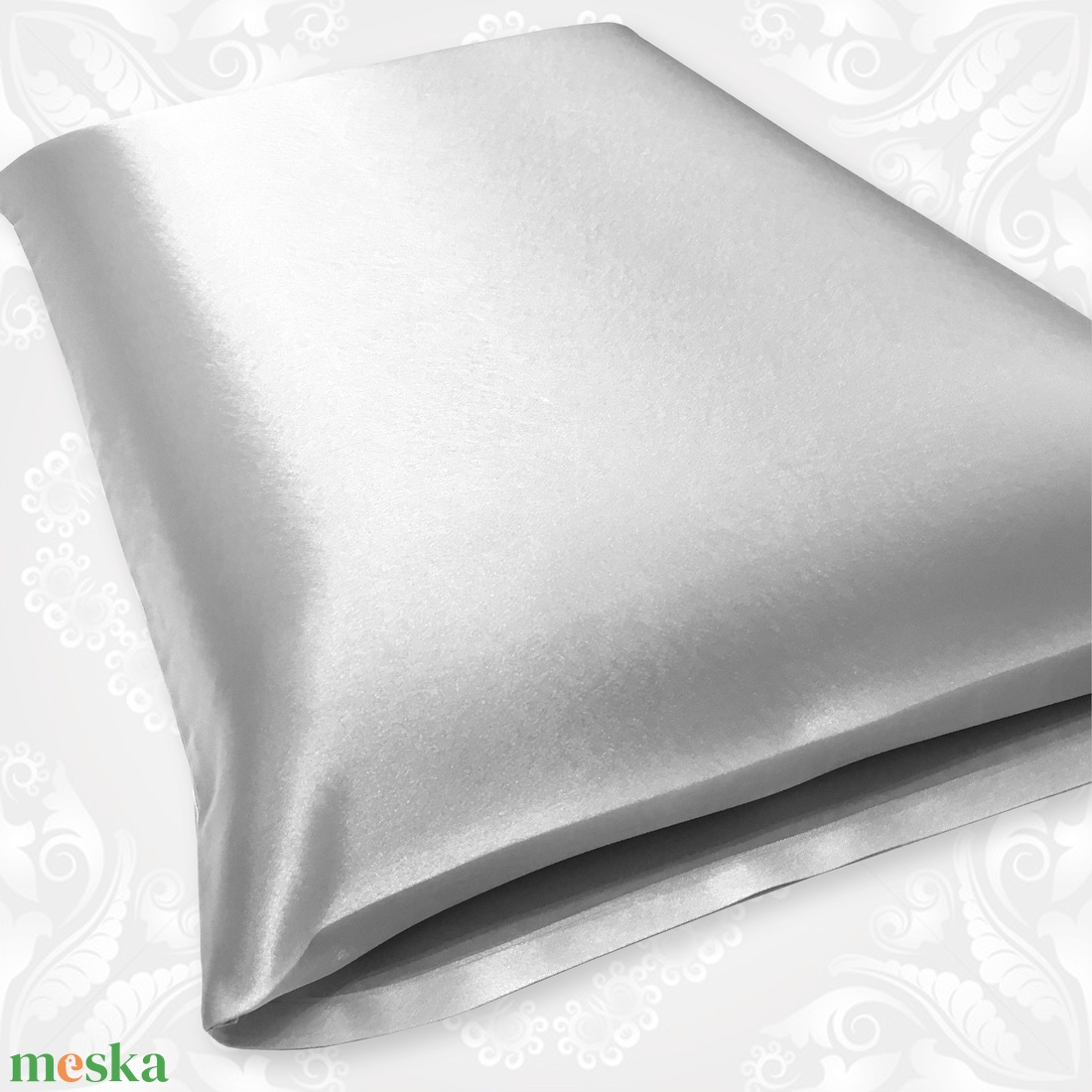 Selyem párnahuzat - EZÜST szatén ágyneműhuzat - otthon & életmód - lakástextil - párna & párnahuzat - Meska.hu