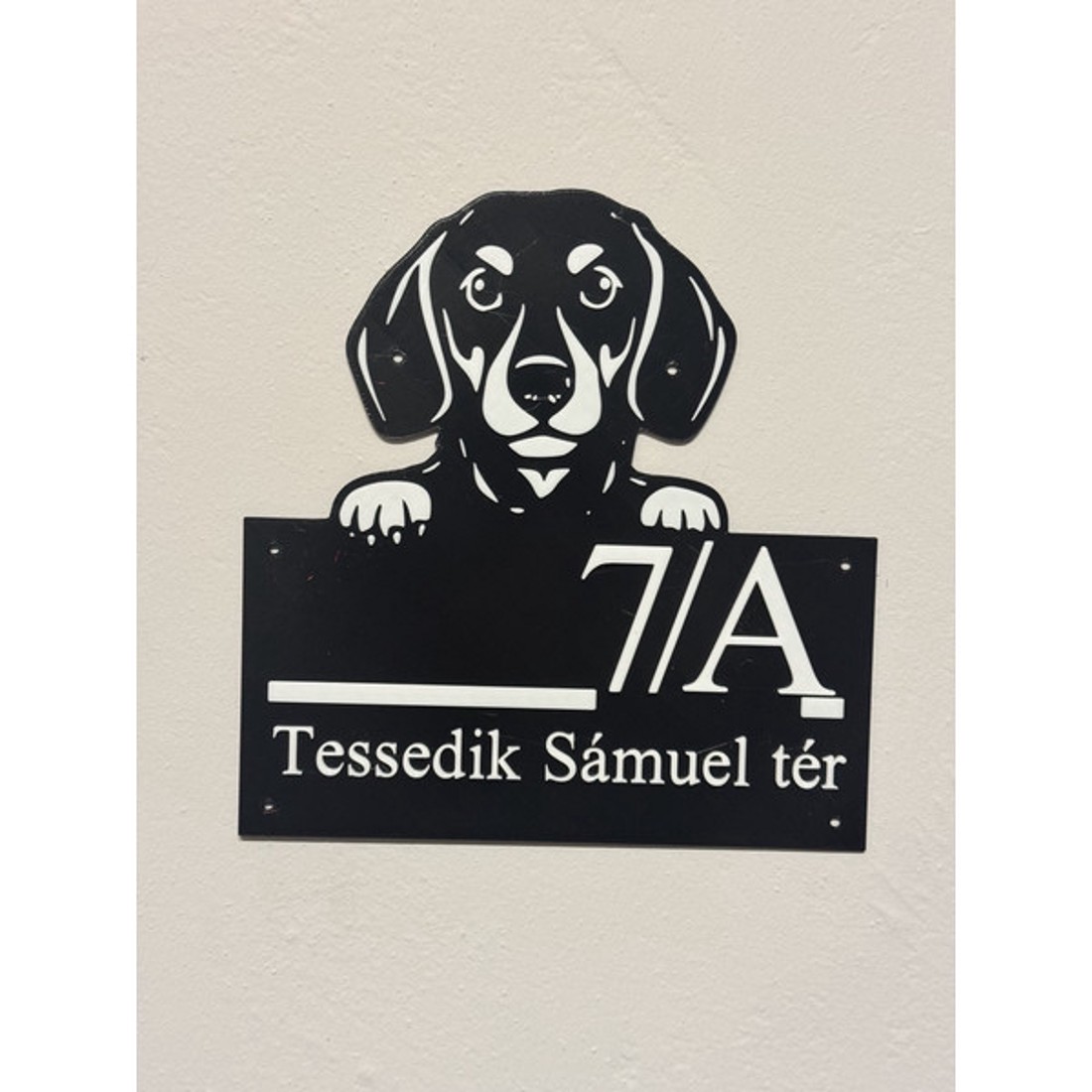 3D Nyomtatott Minimalista Tacskó Házszámtábla - otthon & életmód - ház & kert - házszám - Meska.hu