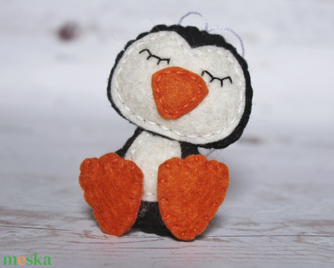 Filc pingvin dísz - karácsony - karácsonyi lakásdekoráció - karácsonyi lakásdíszek - Meska.hu