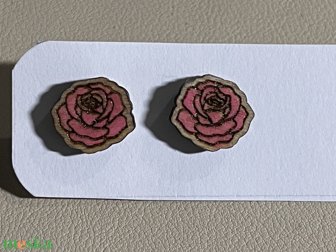 Rózsás bedugós fa fülbevaló - esküvő - ékszer - fülbevaló - Meska.hu