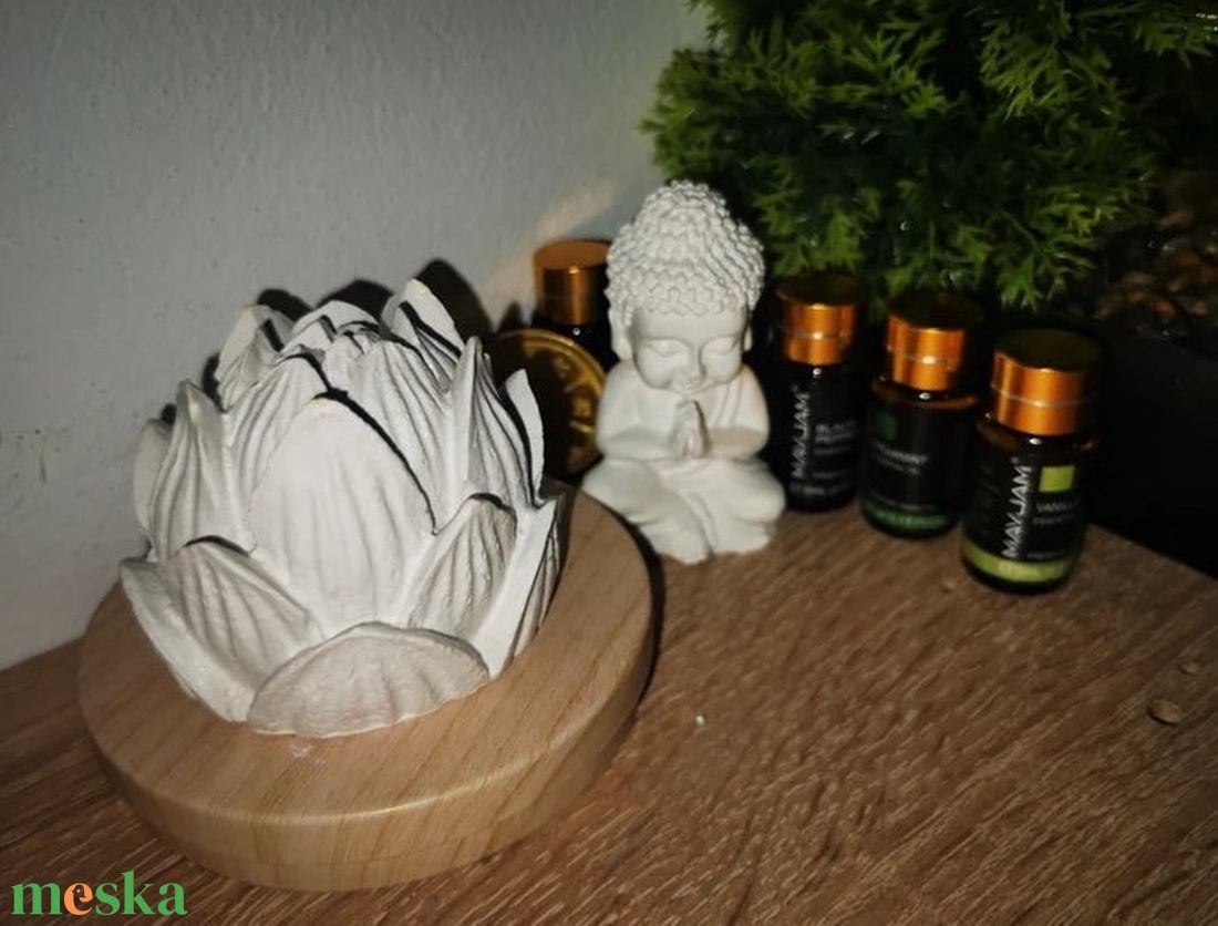 Lótusz Aromakő + ajándék illóolaj - otthon & életmód - gyertya, illat, aroma - aromalámpa - Meska.hu