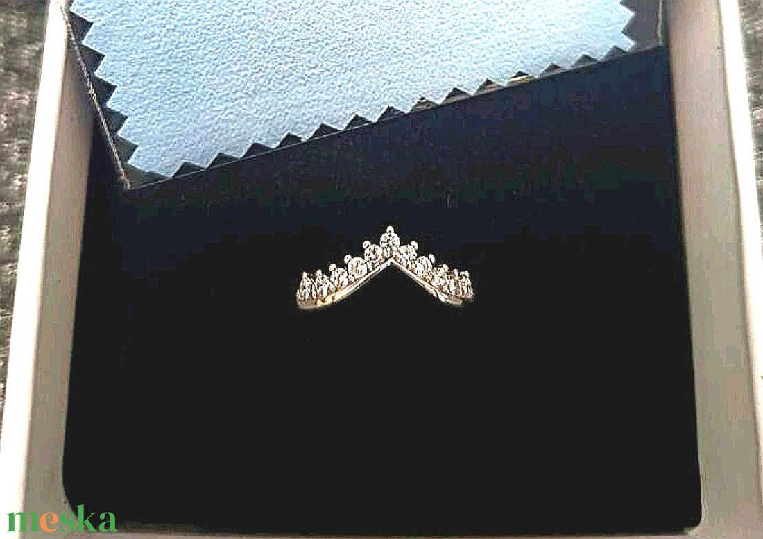 Ezüst cirkónia köves gyűrű - ékszer - gyűrű - többköves gyűrű - Meska.hu