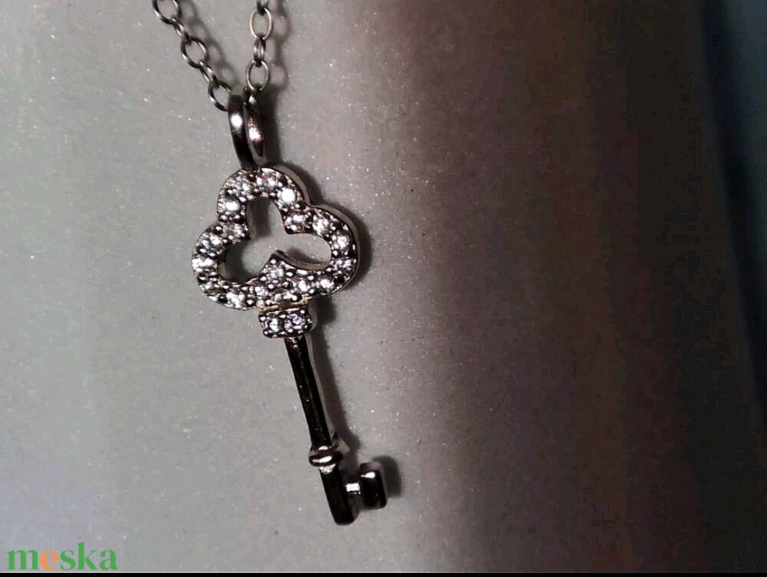S925 Hegyikristály Kulcs nyaklánc - ékszer - nyaklánc - medálos nyaklánc - Meska.hu