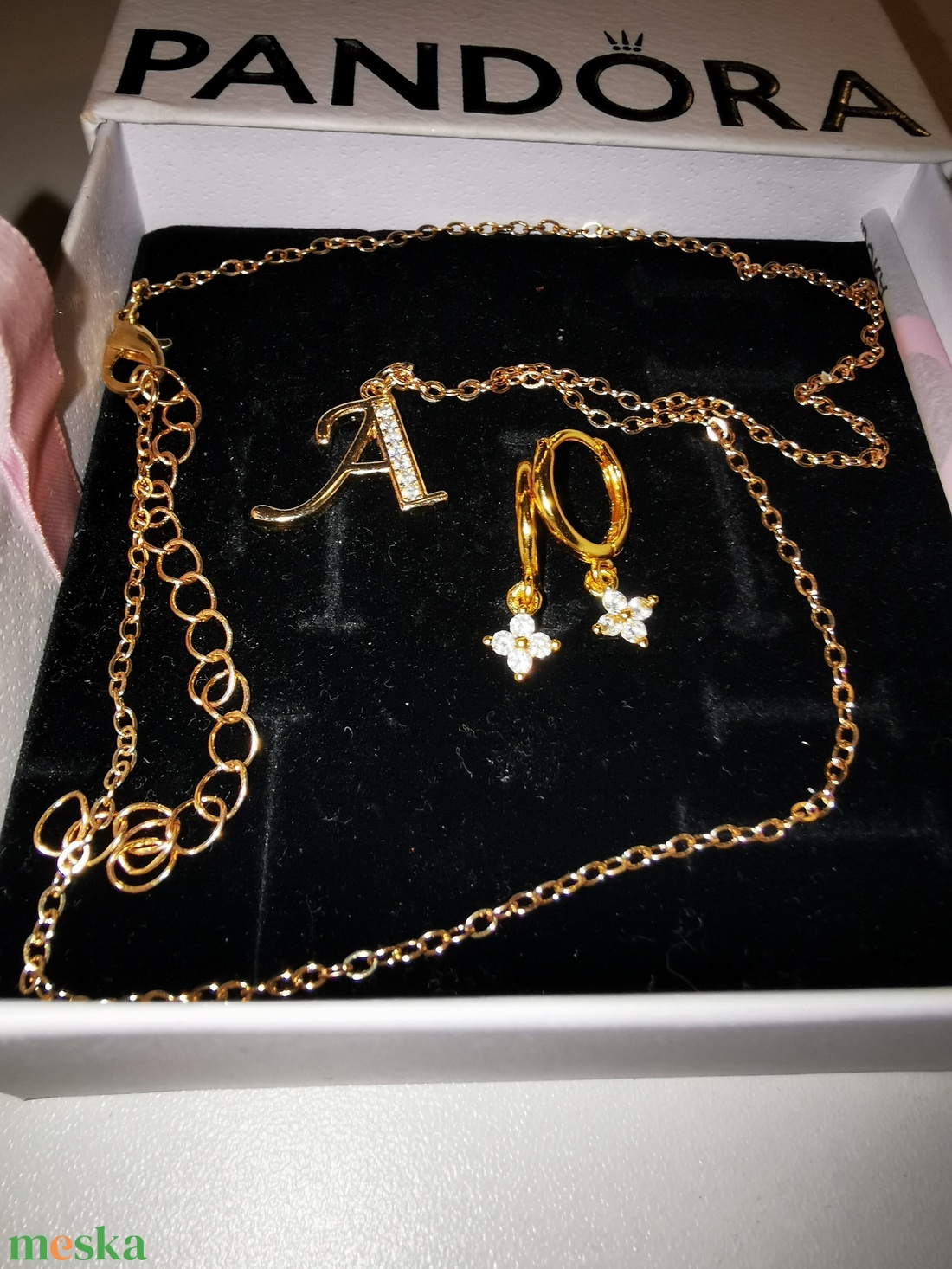 A betűs Cirkónia nyaklánc és fülbevaló - ékszer - ékszerszett - Meska.hu