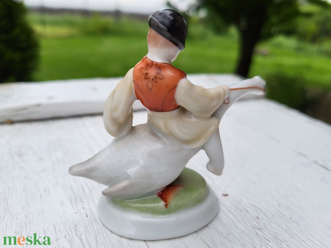 Art deco_Herendi porcelán_Lúdas Matyi_libás fiú_Lux Elek terve_kézzel festett - otthon & életmód - dekoráció - dísztárgy - Meska.hu Art deco_Herendi porcelán_Lúdas Matyi_libás fiú_Lux Elek terve_kézzel festett - otthon & életmód - dekoráció - dísztárgy - Meska.hu