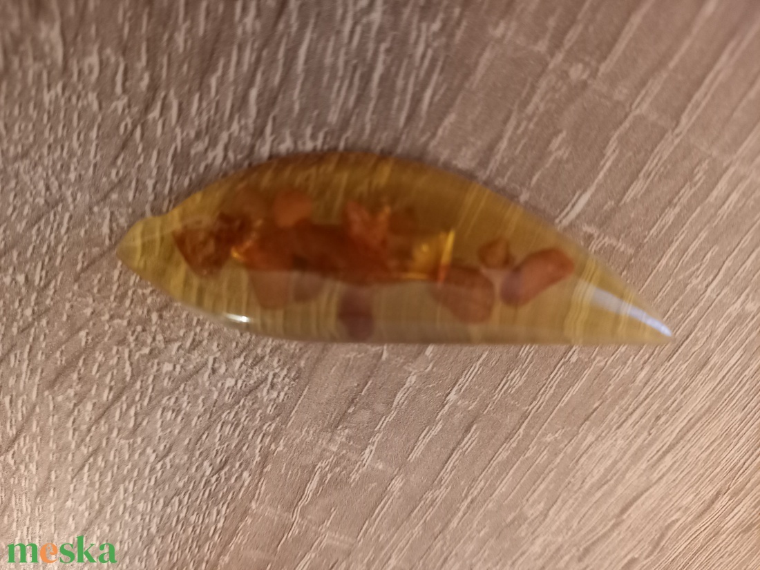 Régi, borostyánköves kitűző, bross - ékszer - kitűző és bross - kitűző - Meska.hu Régi, borostyánköves kitűző, bross - ékszer - kitűző és bross - kitűző - Meska.hu