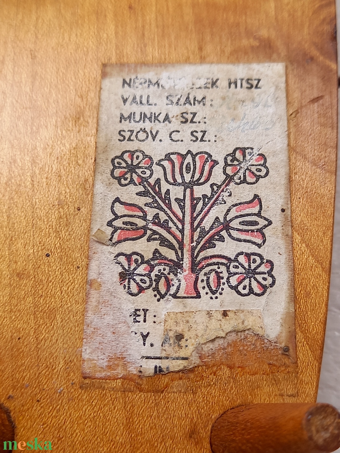 Csodás faragott gyertyatartó vörösréz betéttel_jelzett_Népművészek HTSZ_1960-as évek - otthon & életmód - gyertya, illat, aroma - gyertyatartó - Meska.hu Csodás faragott gyertyatartó vörösréz betéttel_jelzett_Népművészek HTSZ_1960-as évek - otthon & életmód - gyertya, illat, aroma - gyertyatartó - Meska.hu