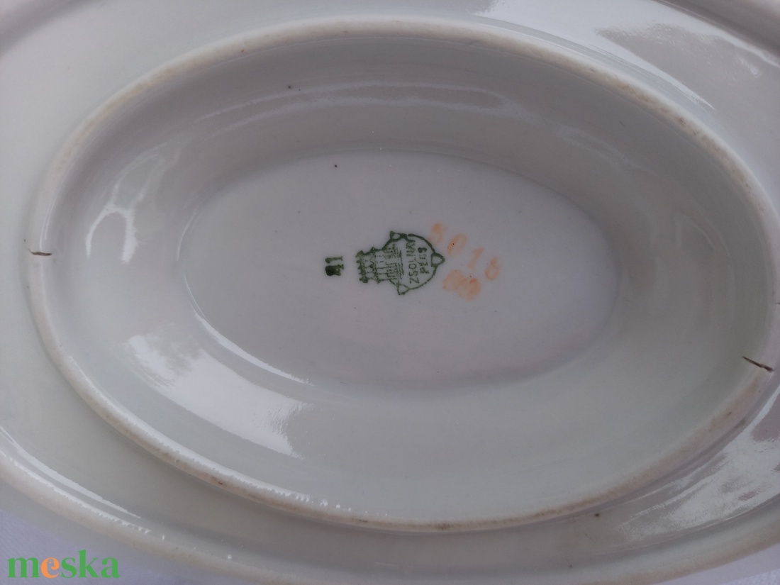 Zsolnay porcelán_6 személyes koronás, pajzspecsétes étkészlet - otthon & életmód - konyhafelszerelés, tálalás - tálalás - tányér & étkészlet - Meska.hu Zsolnay porcelán_6 személyes koronás, pajzspecsétes étkészlet - otthon & életmód - konyhafelszerelés, tálalás - tálalás - tányér & étkészlet - Meska.hu