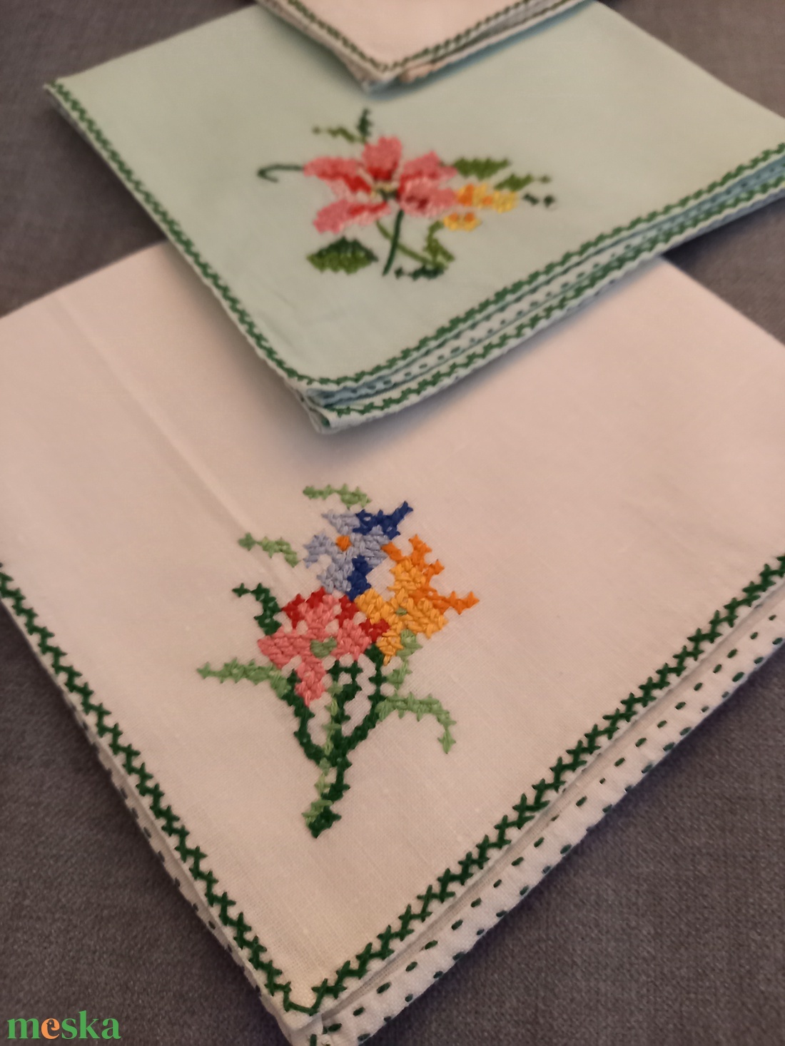 Vintage textilszalvéta szett - otthon & életmód - konyhafelszerelés, tálalás - konyhai textil - szalvéta - Meska.hu Vintage textilszalvéta szett - otthon & életmód - konyhafelszerelés, tálalás - konyhai textil - szalvéta - Meska.hu