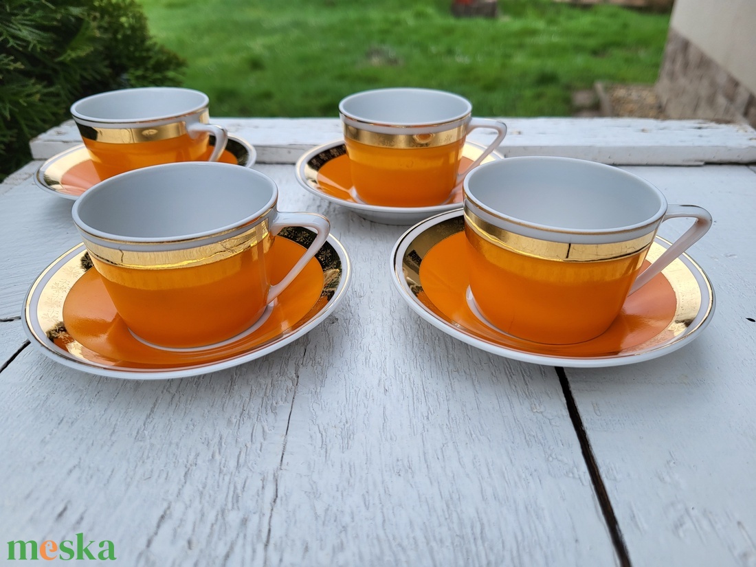 Vintage, retro, Hollóházi porcelán 4 személyes mokkás/kávéscsésze szett - otthon & életmód - konyhafelszerelés, tálalás - tálalás - teás- és kávés pohár, készlet - Meska.hu Vintage, retro, Hollóházi porcelán 4 személyes mokkás/kávéscsésze szett - otthon & életmód - konyhafelszerelés, tálalás - tálalás - teás- és kávés pohár, készlet - Meska.hu