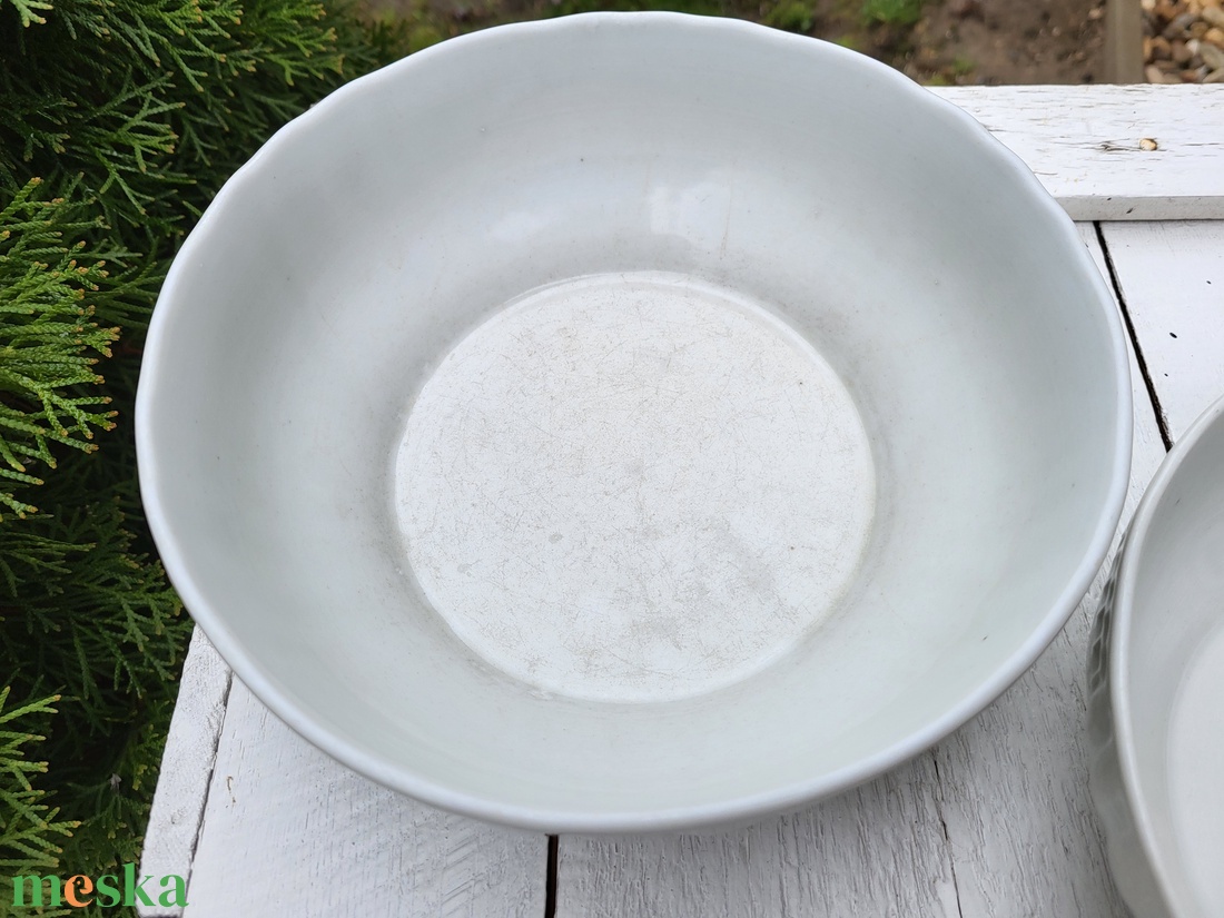Zsolnay porcelán_antik_Hungária pogácsástál pár - otthon & életmód - konyhafelszerelés, tálalás - tálalás - tányér & étkészlet - Meska.hu Zsolnay porcelán_antik_Hungária pogácsástál pár - otthon & életmód - konyhafelszerelés, tálalás - tálalás - tányér & étkészlet - Meska.hu