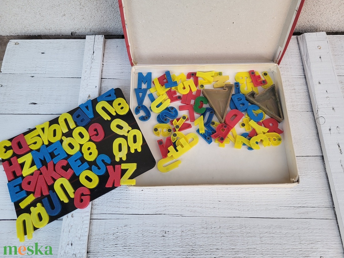 Vintage, retro TRIÁL mágneses betűk és számok - játék & sport - készségfejlesztő és logikai játék - oktató játékok - Meska.hu Vintage, retro TRIÁL mágneses betűk és számok - játék & sport - készségfejlesztő és logikai játék - oktató játékok - Meska.hu