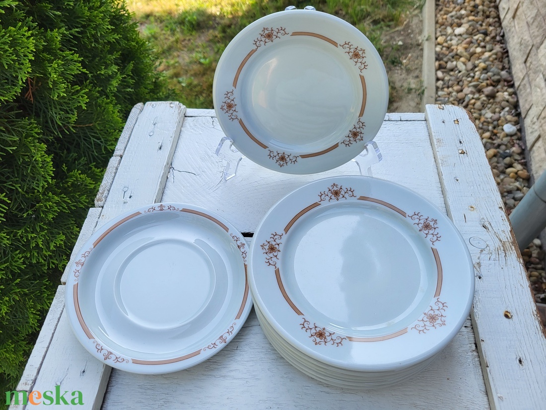 Alföldi porcelán_ Csillebérc süteményes tányérkészlet - otthon & életmód - konyhafelszerelés, tálalás - tálalás - tányér & étkészlet - Meska.hu Alföldi porcelán_ Csillebérc süteményes tányérkészlet - otthon & életmód - konyhafelszerelés, tálalás - tálalás - tányér & étkészlet - Meska.hu